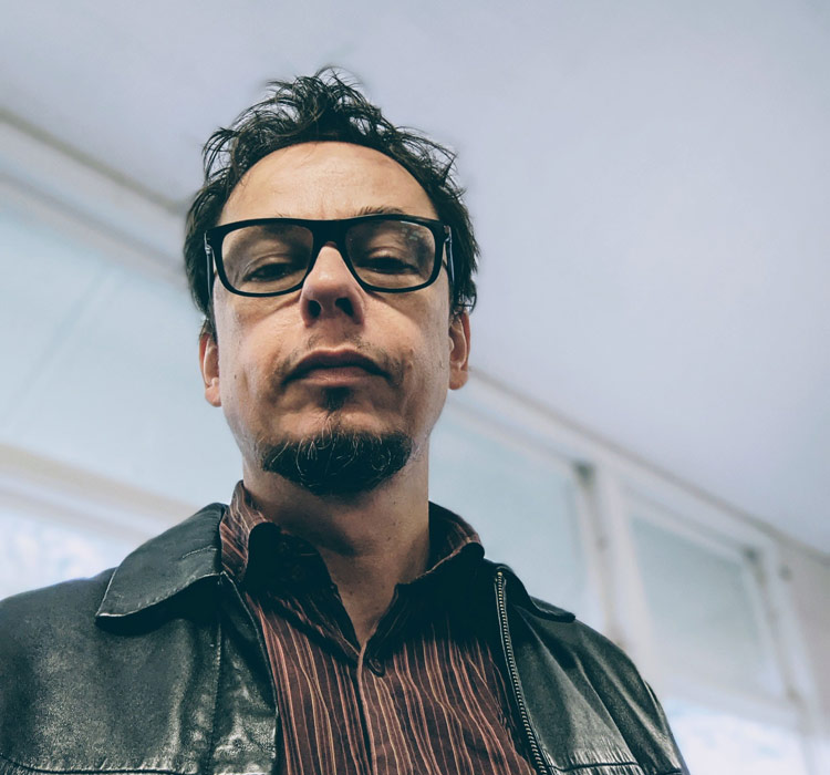 Mirko in a leather jacket, from the Projekt interview